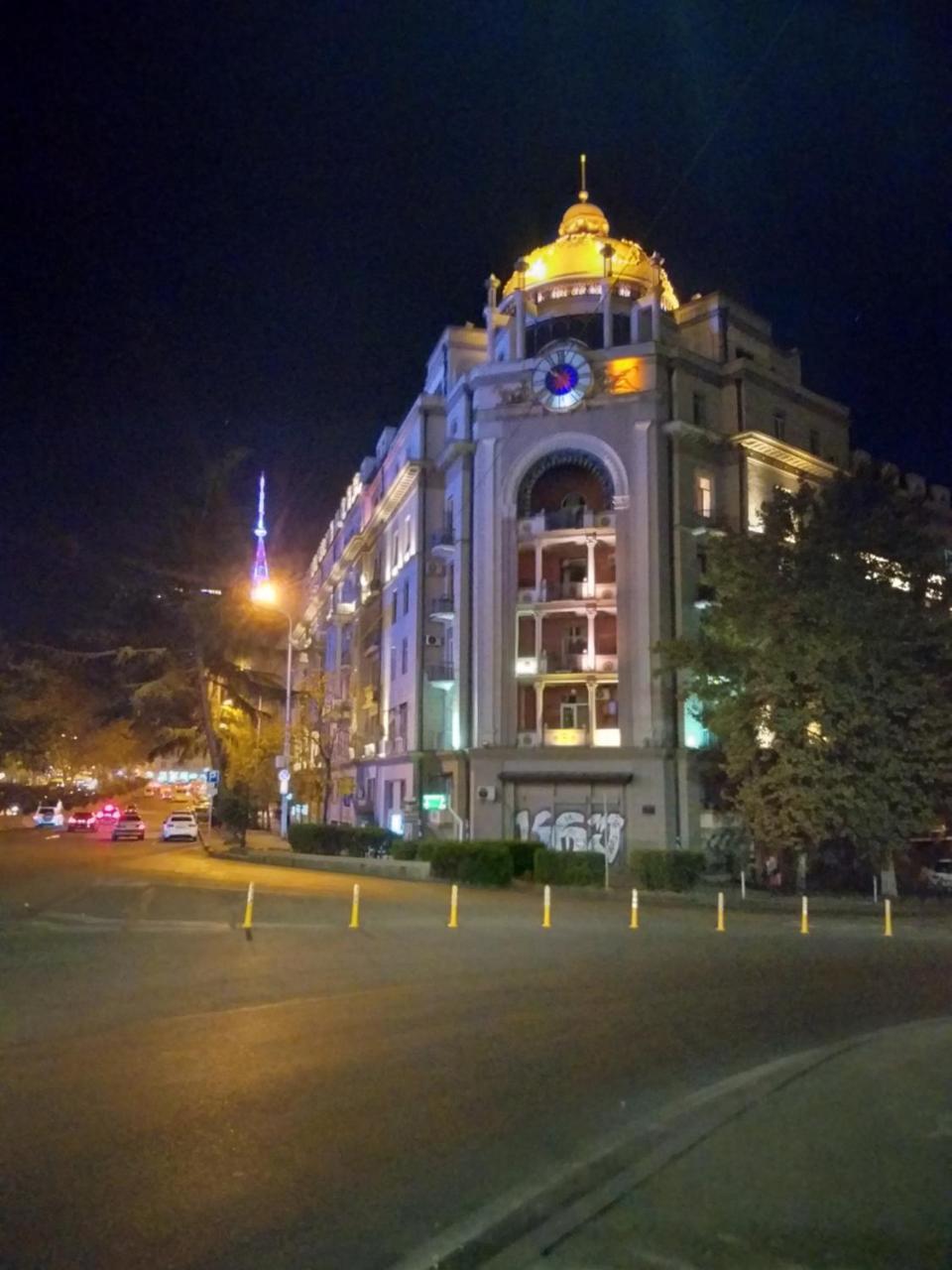 Riverside Baratashvili Apartment 第比利斯 外观 照片